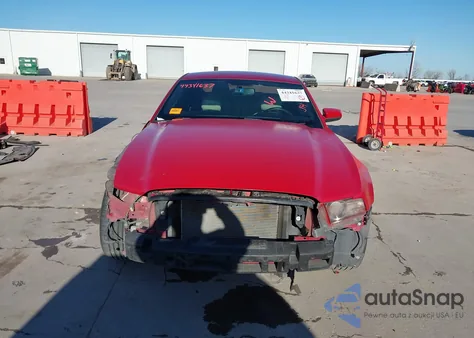 2013 Ford Mustang V6 Premium z USA, uszkodzony, nr VIN 1ZVBP8AM4D5213530